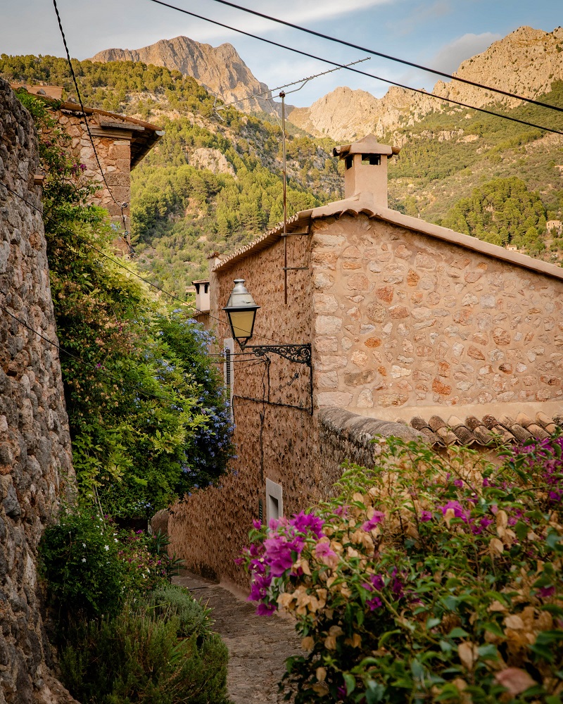 pueblos sierra tramontana